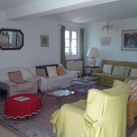 Manoir De La Rousselliere Aparthotel Loches Buitenkant foto
